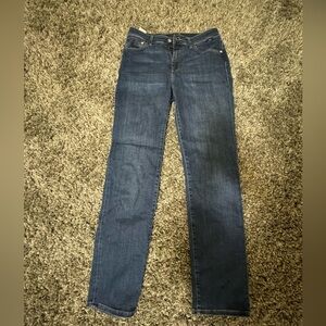 Mavi jeans -great condition. Kendra- High Rise. Straight Leg.